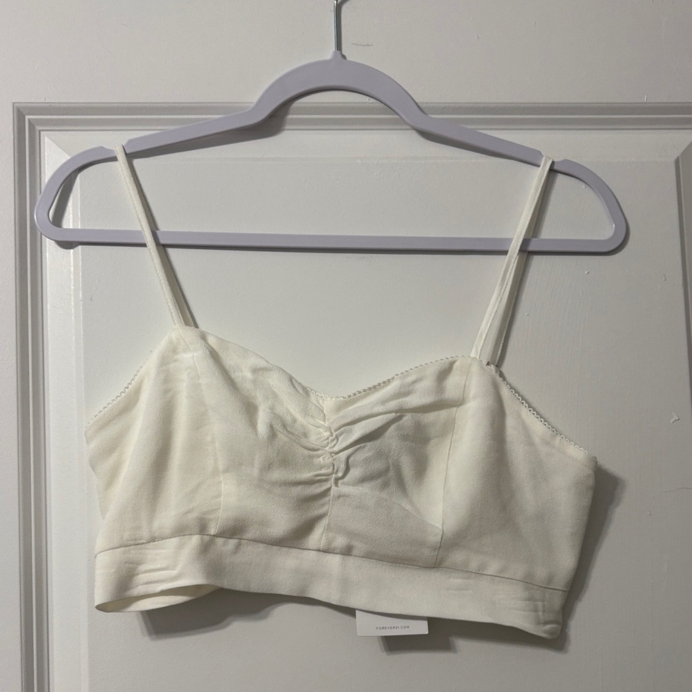 NWT Forever 21 White Women's Crop Top
